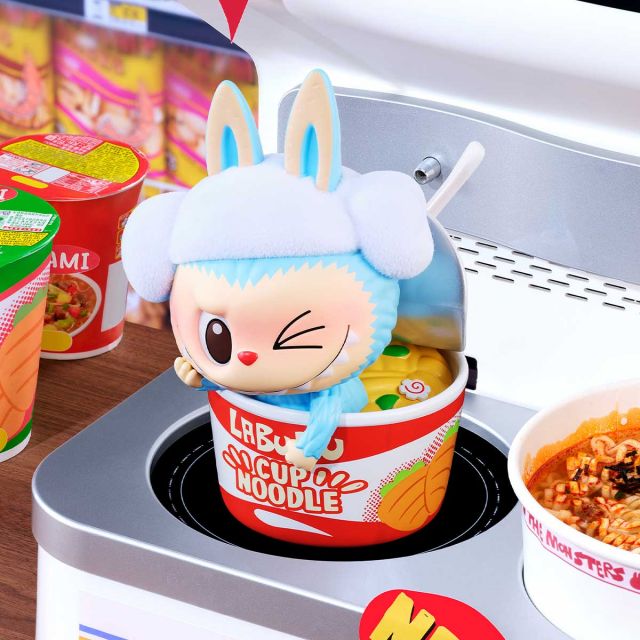 POP MART Labubu THE MONSTERS - Wacky Mart Blindbox