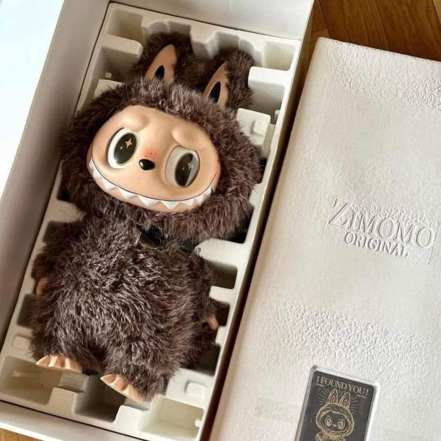POP MART Labubu THE MONSTERS - Zimomo I Find You 58cm