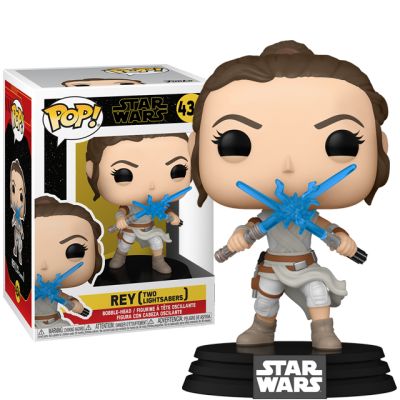 Rey with Two Lightsabers
